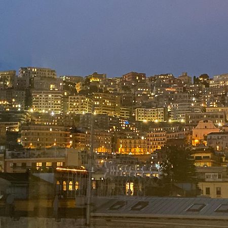 La Casa Di Nettuno Apartment Napoli Bagian luar foto