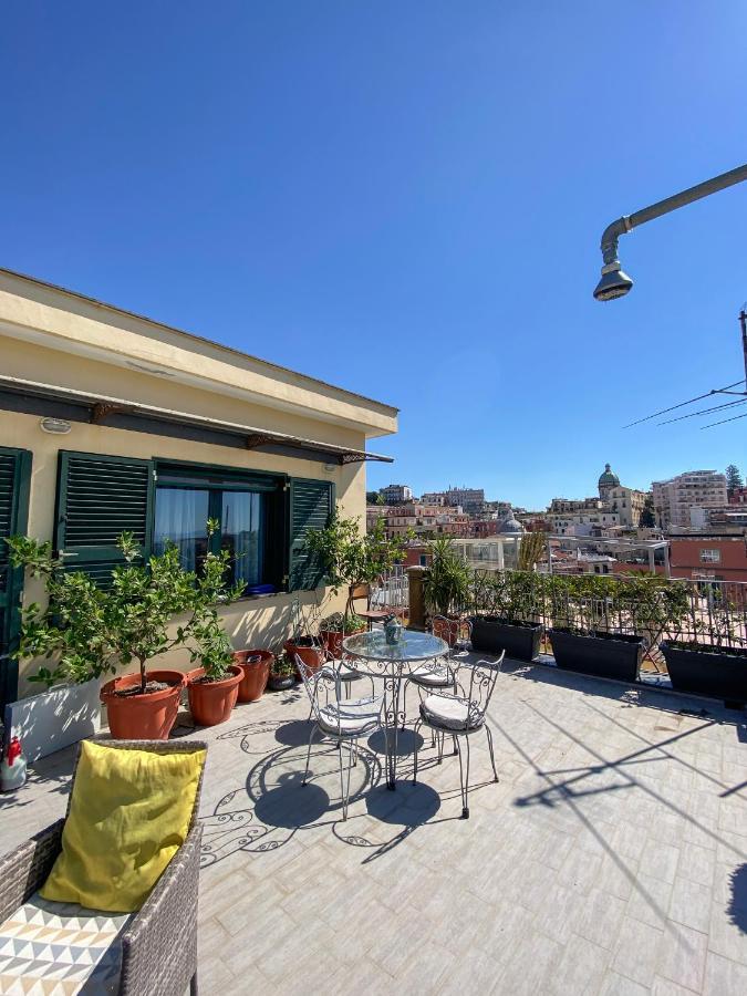 La Casa Di Nettuno Apartment Napoli Bagian luar foto