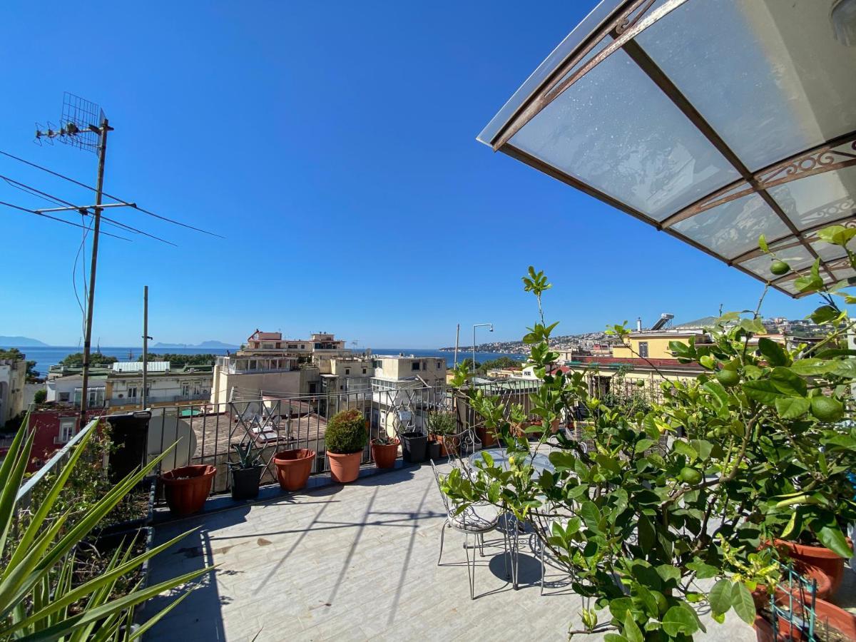 La Casa Di Nettuno Apartment Napoli Bagian luar foto