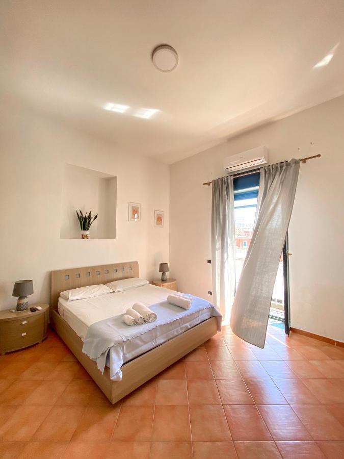 La Casa Di Nettuno Apartment Napoli Bagian luar foto